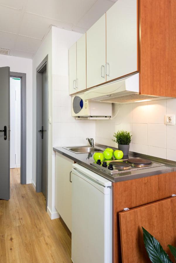 Micampus Bormujos Student Residence Bagian luar foto
